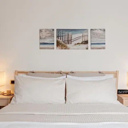 Cozy Retreat In Coastal شقة ليفورنو